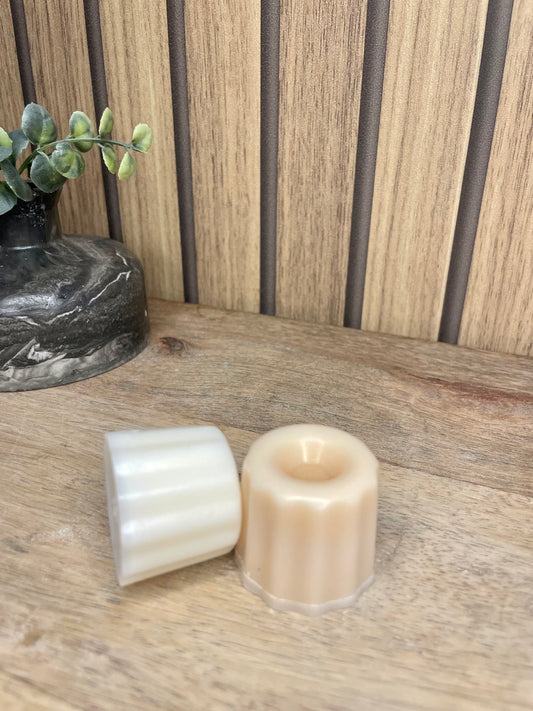 Fondant parfumé cannelé. Cire végétal et parfum de Grasse. Fabrication artisanale fait main. Brûle parfum brûleur