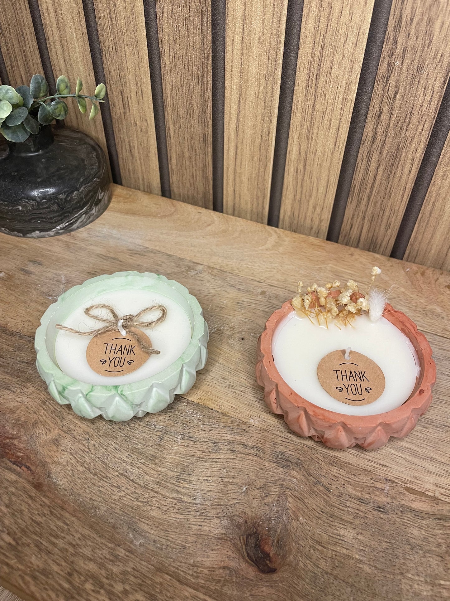 Décoration bougie parfumée avec fleurs séchées personnalisable. Cire végétal et fragrances de Grasse. Bougie artisanale. Cadeaux pour événements et cérémonies