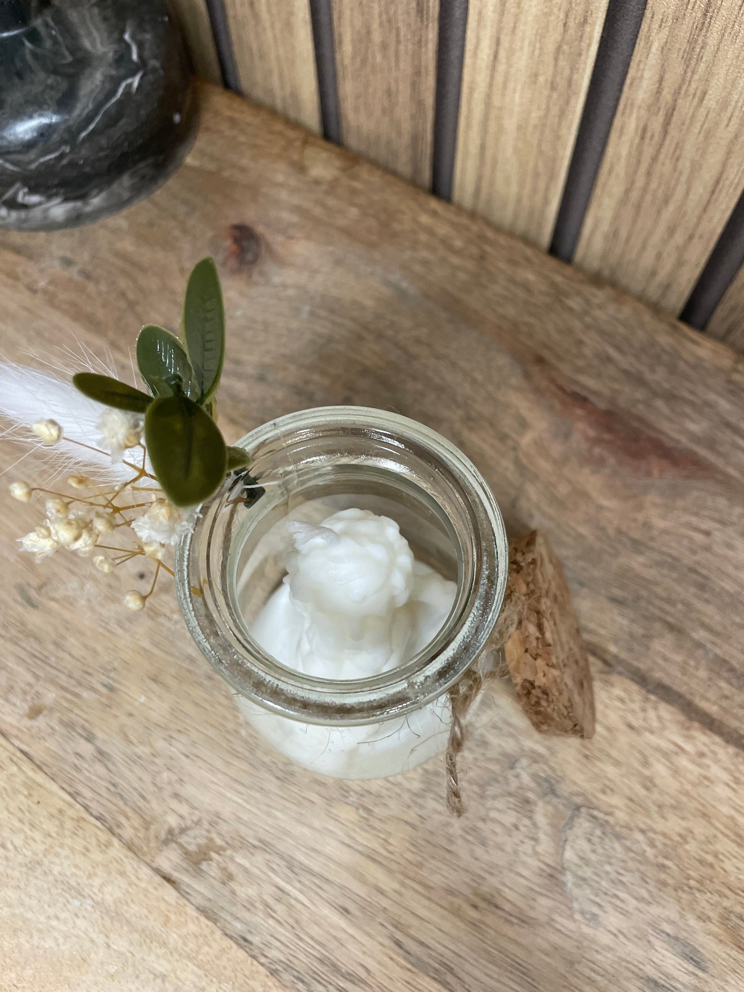 Décoration bougie parfumée ange et fleurs séchées personnalisable. Cire végétal et fragrances de Grasse. Bougie artisanale. Cadeaux pour événements et cérémonies