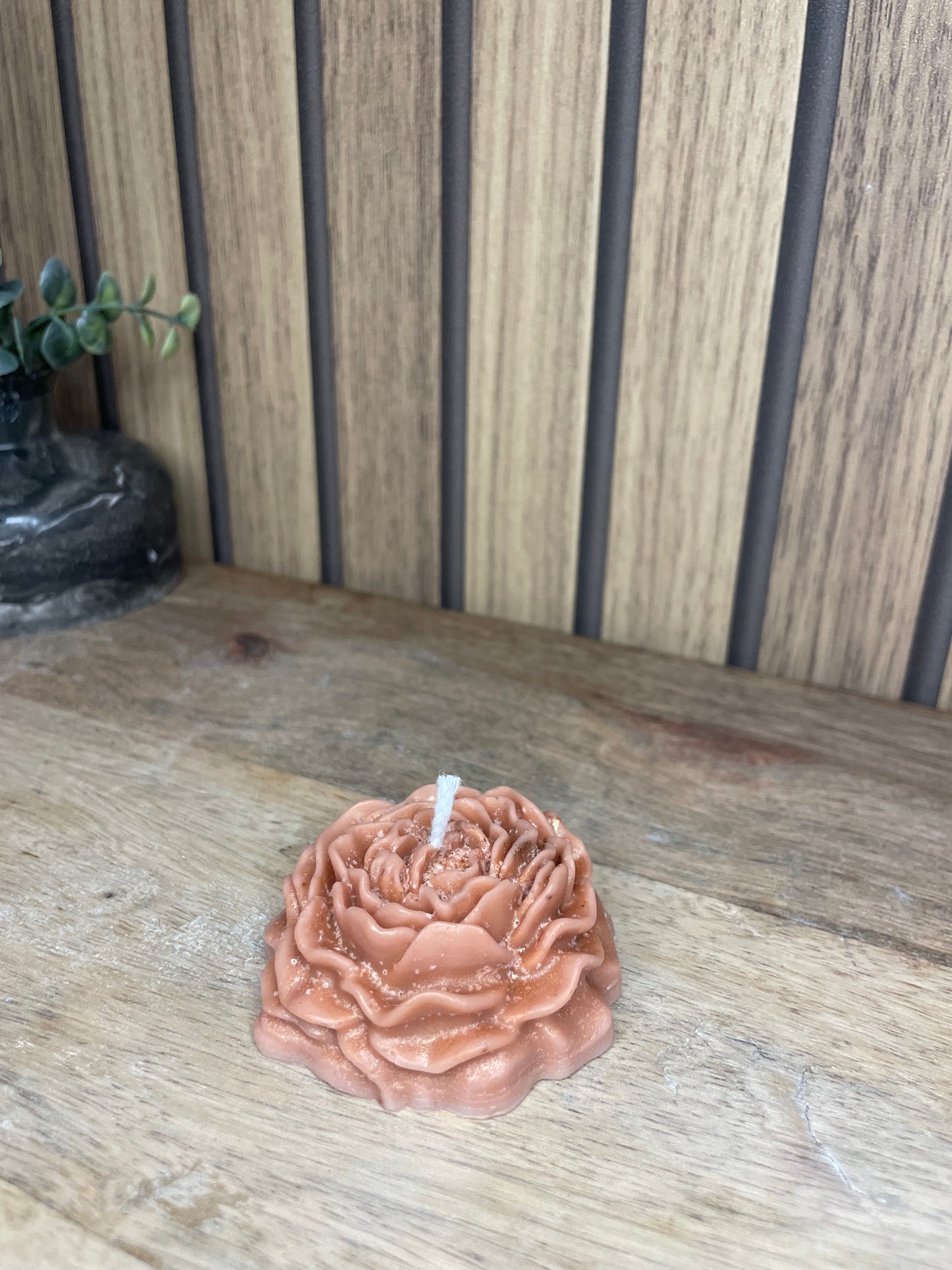 Décoration bougie parfumée pivoine personnalisable. Cire végétal et fragrances de Grasse. Bougie artisanale. Cadeaux pour événements et cérémonies
