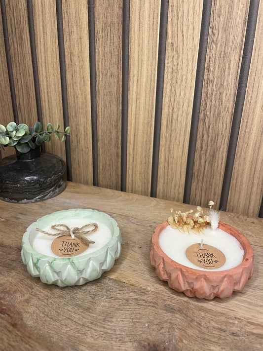 Décoration bougie parfumée avec fleurs séchées personnalisable. Cire végétal et fragrances de Grasse. Bougie artisanale. Cadeaux pour événements et cérémonies