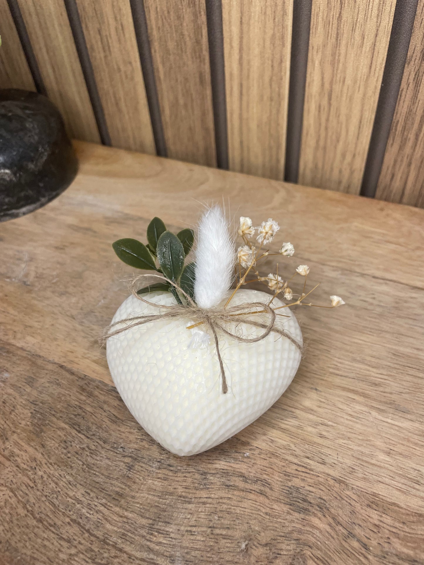 Bougie parfumée cœur et fleurs séchées personnalisable pour cadeaux événements et cérémonies