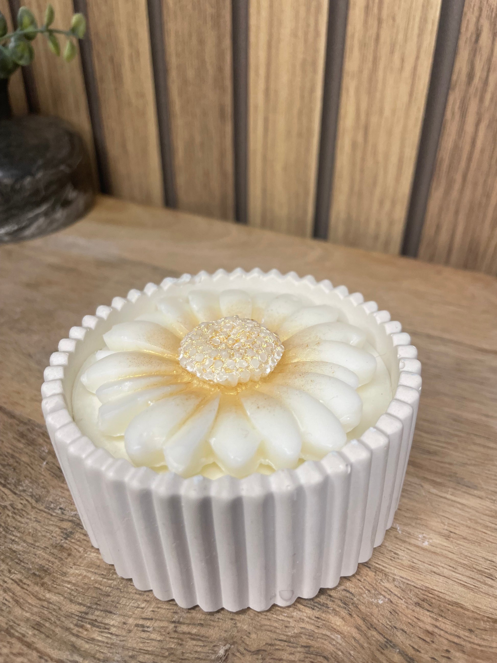 Décoration bougie parfumée fleur personnalisable