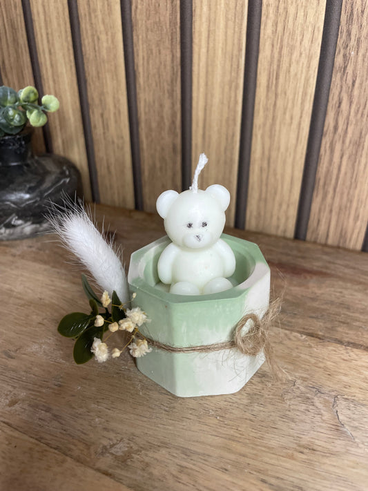 Décoration bougie parfumée nounours et fleurs séchées personnalisable pour cadeaux événements et cérémonies 