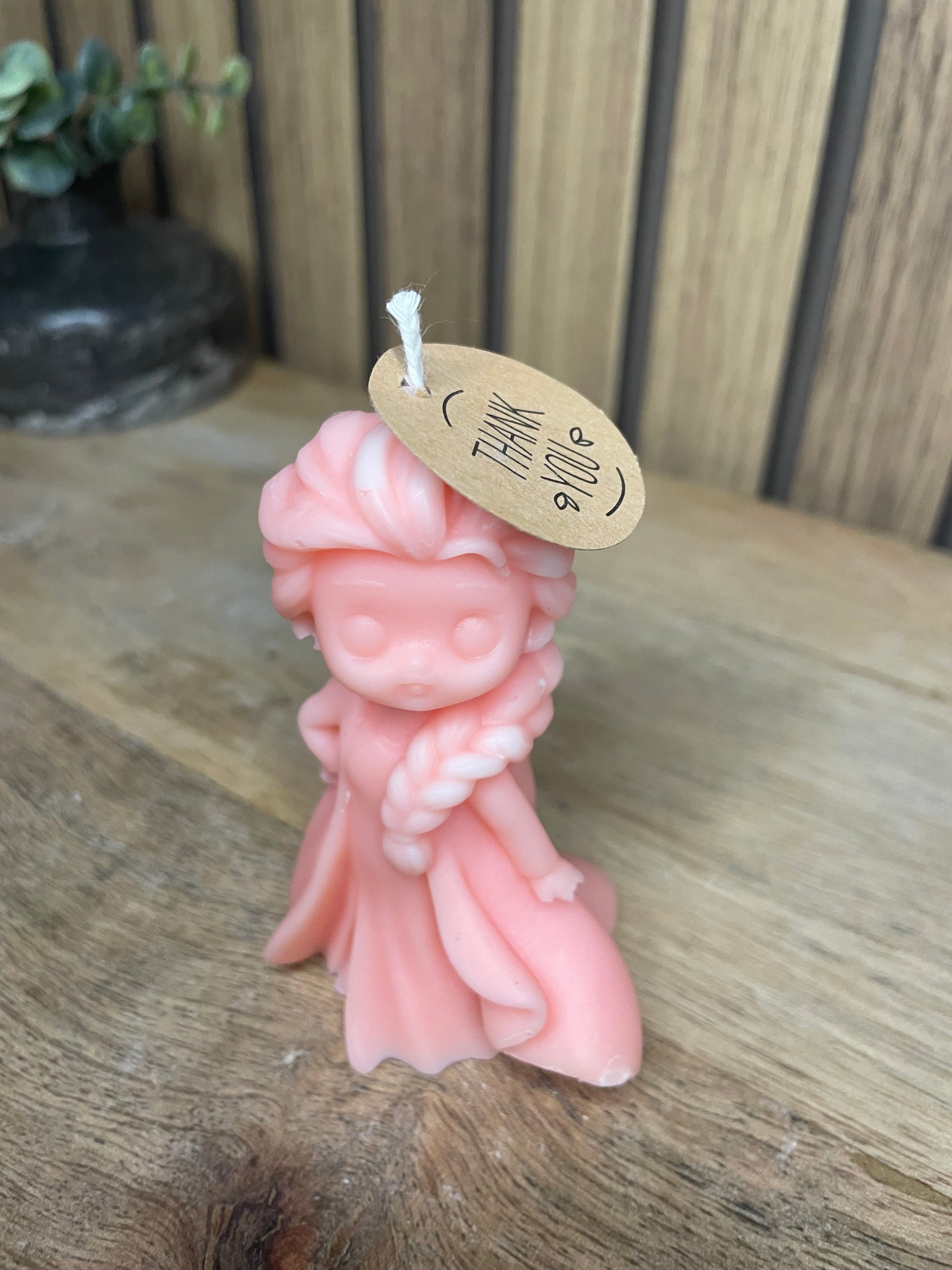 Décoration bougie parfumée la reine des neiges personnalisable. Cire végétal et fragrances de Grasse. Bougie artisanale. Cadeaux pour événements et cérémonies 