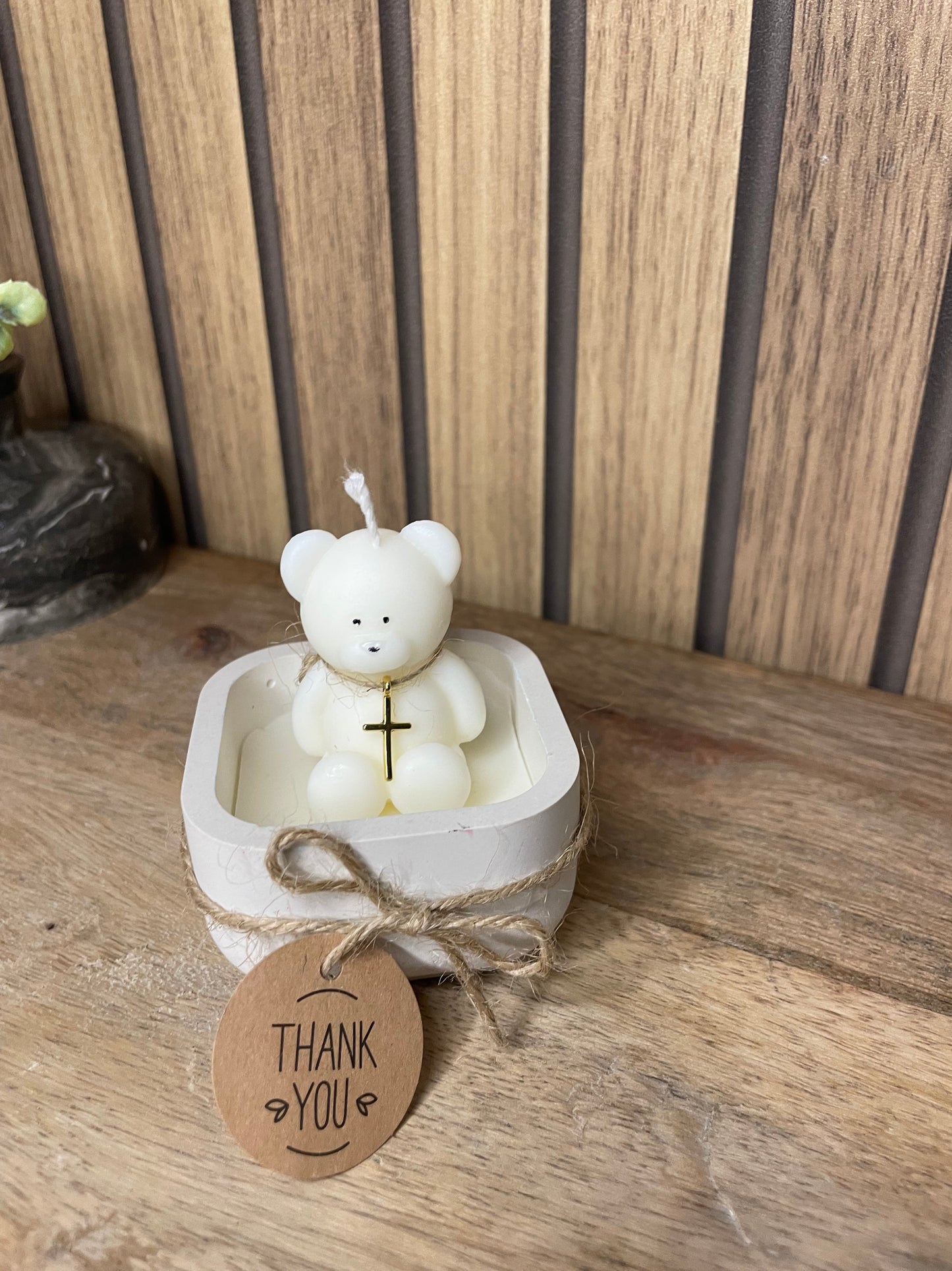 Décoration bougie parfumée nounours personnalisable. Cire végétal et fragrances de Grasse. Bougie artisanale. Cadeaux pour événements et cérémonies 
