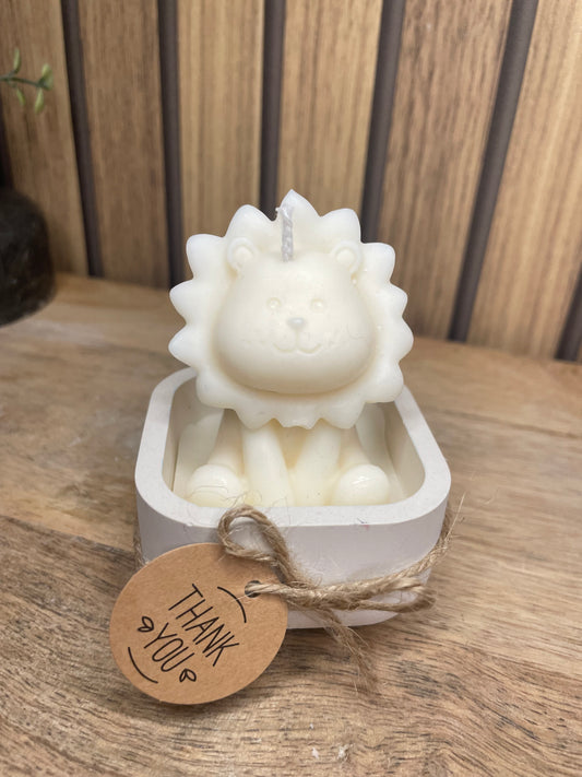 Décoration bougie parfumée lion personnalisable. Cire végétal et fragrances de Grasse. Bougie artisanale. Cadeaux pour événements et cérémonies 