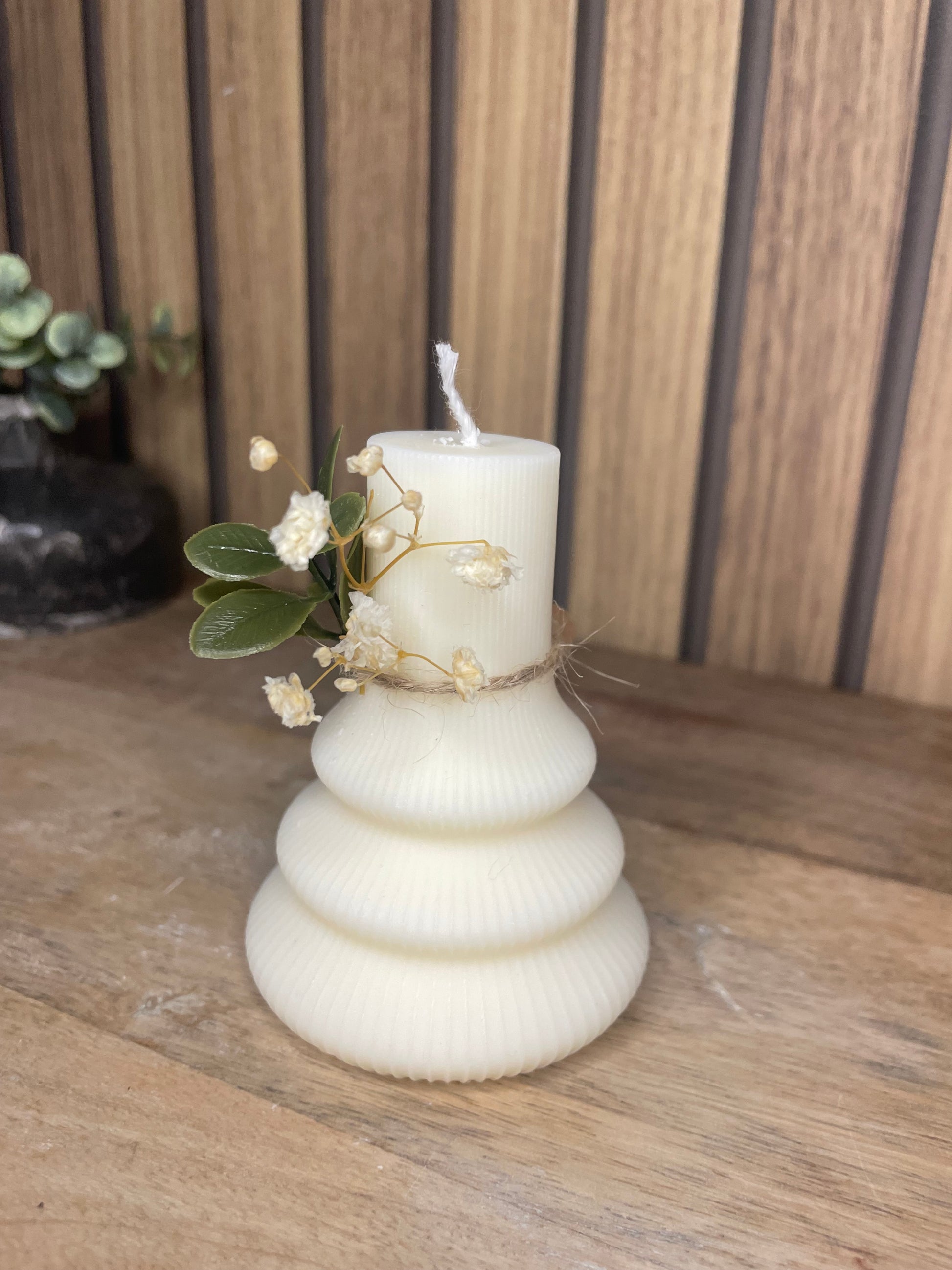 Décoration bougie parfumée avec des fleurs séchées personnalisable. Cire végétal et fragrances de Grasse. Bougie artisanale. Cadeaux pour événements et cérémonies 