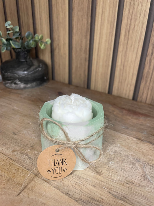 Décoration bougie parfumée pivoine personnalisable pour cadeaux événements et cérémonies 
