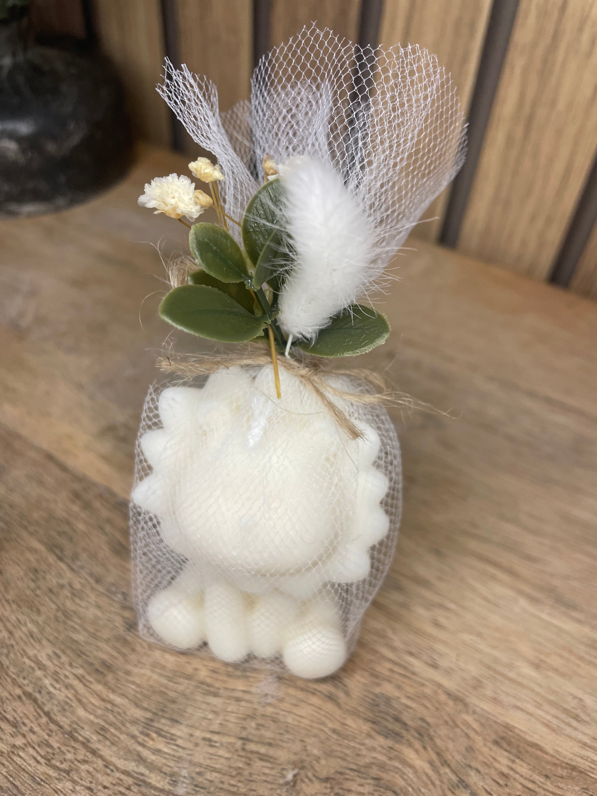 Bougie parfumée lion et fleurs séchées personnalisable pour cadeaux événements et cérémonies 