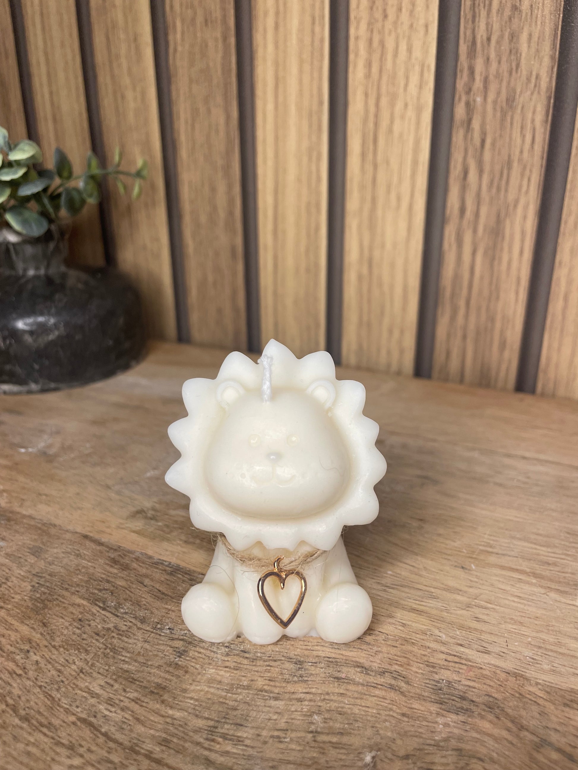 Bougie parfumée lion personnalisable pour cadeaux événements et cérémonies 