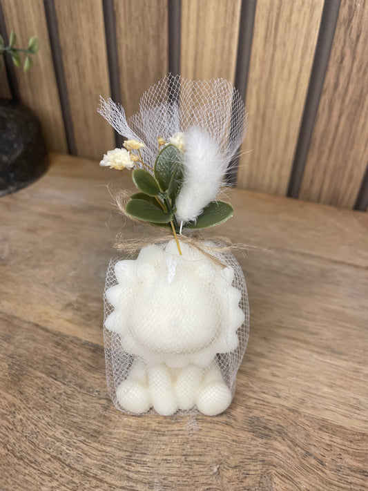 Bougie parfumée lion et fleurs séchées personnalisable pour cadeaux événements et cérémonies 