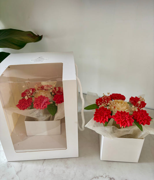 Bouquet de bougies. Cadeau. Noël. Cadeau de noël. Idée cadeau. Bougie parfumée. Fleur éternelle. Fleur. Bouquet. Décoration Noël. 