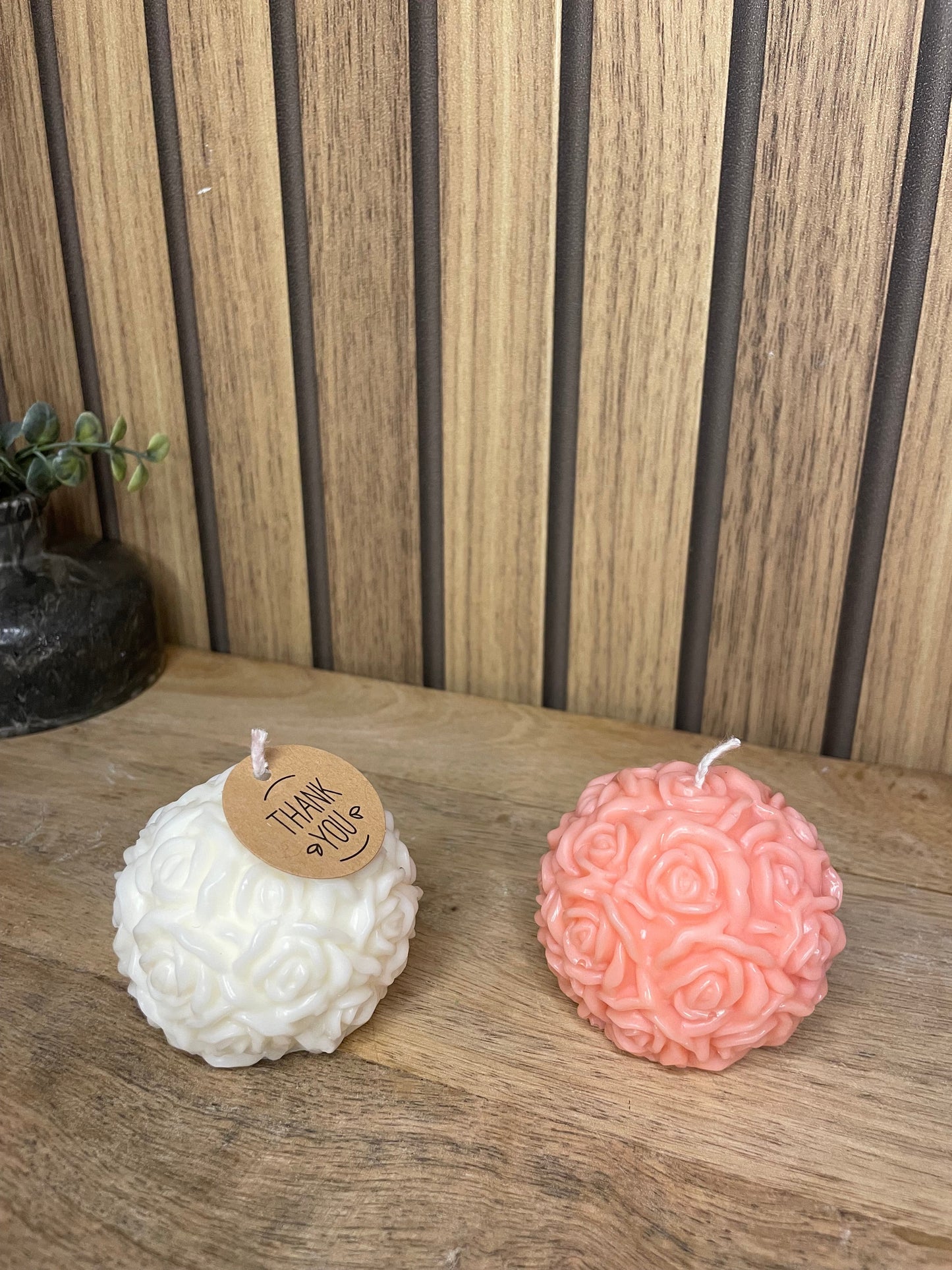 Décoration bougie parfumée avec des roses et fleurs séchées personnalisable. Cire végétal et fragrances de Grasse. Bougie artisanale. Cadeaux pour événements et cérémonies 